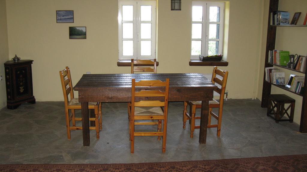 Petrino Spiti Villa Fragkades ภายนอก รูปภาพ